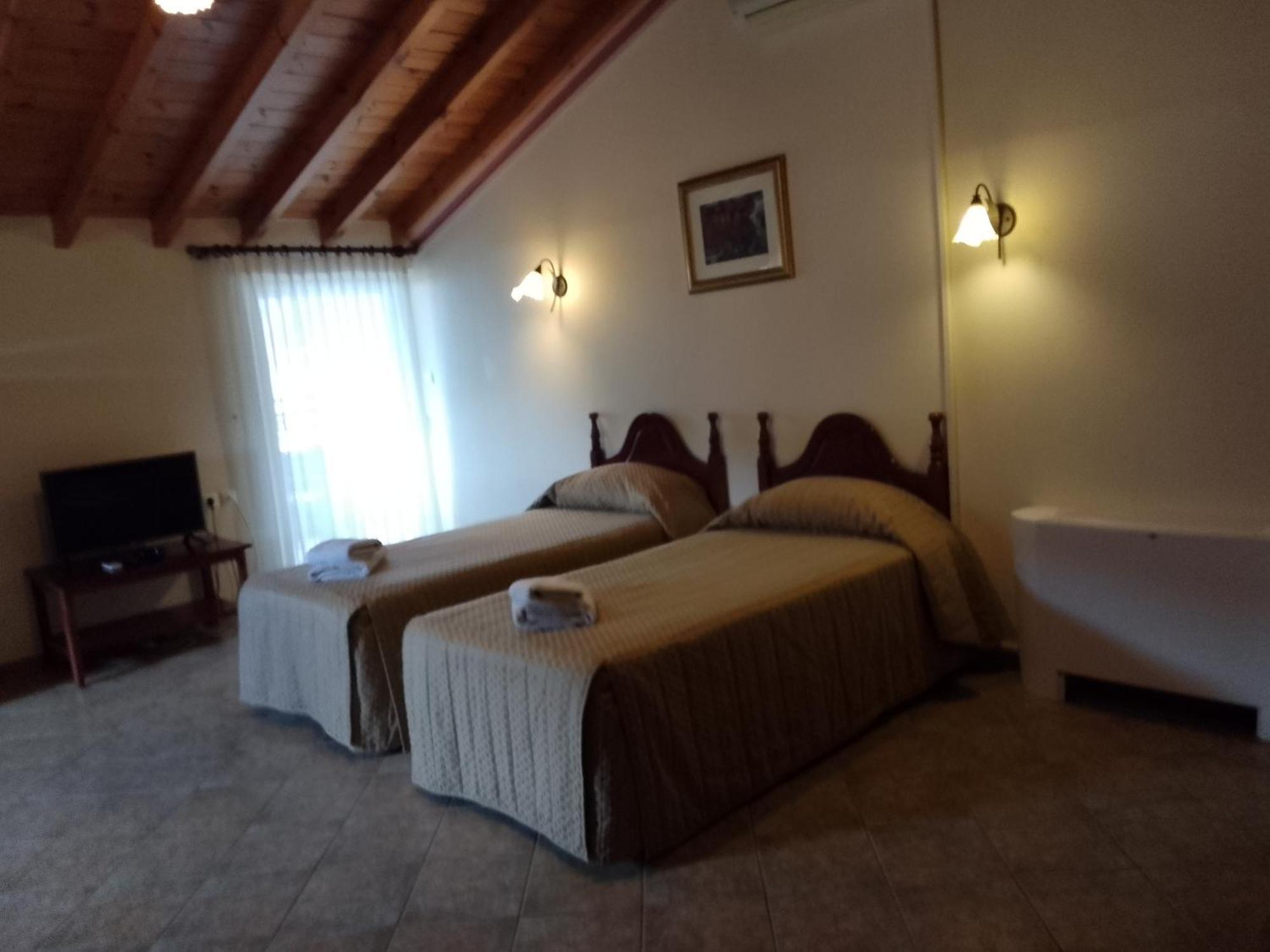 Porto Fico Hotel Vasiliki  Exterior photo